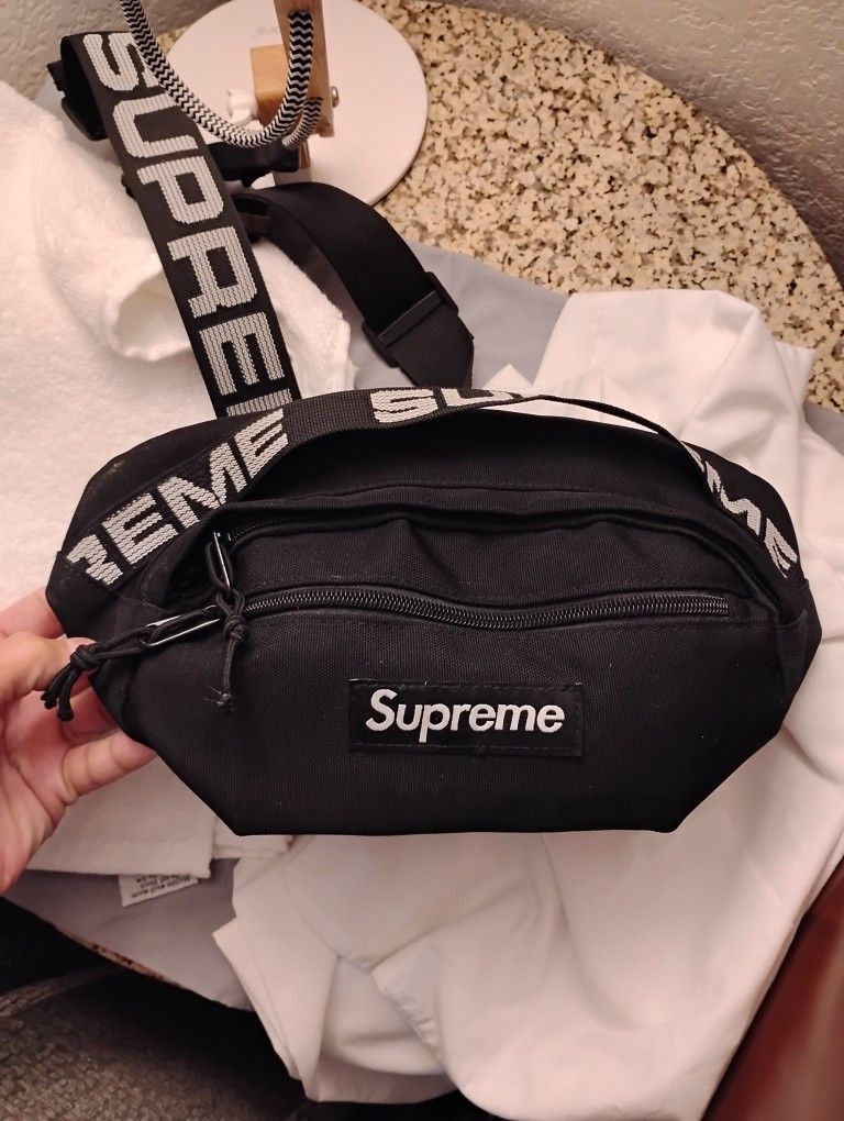 Supreme Fanny Pack
