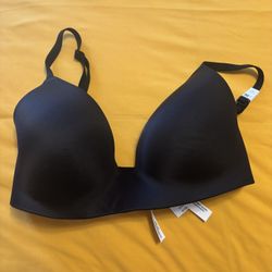 NWT Size 32DD Victoria's Secret lightly lined T-shirt Bra