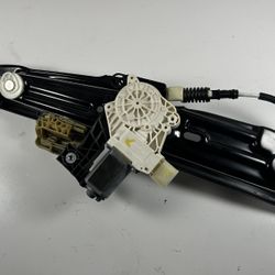 BMW F10 550i 535i 528i DRIVER REAR WINDOW REGULATOR
