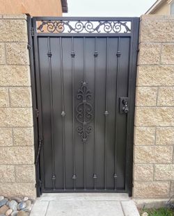 Modern gate