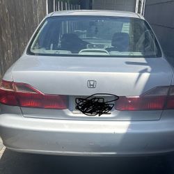 2000 Honda Accord