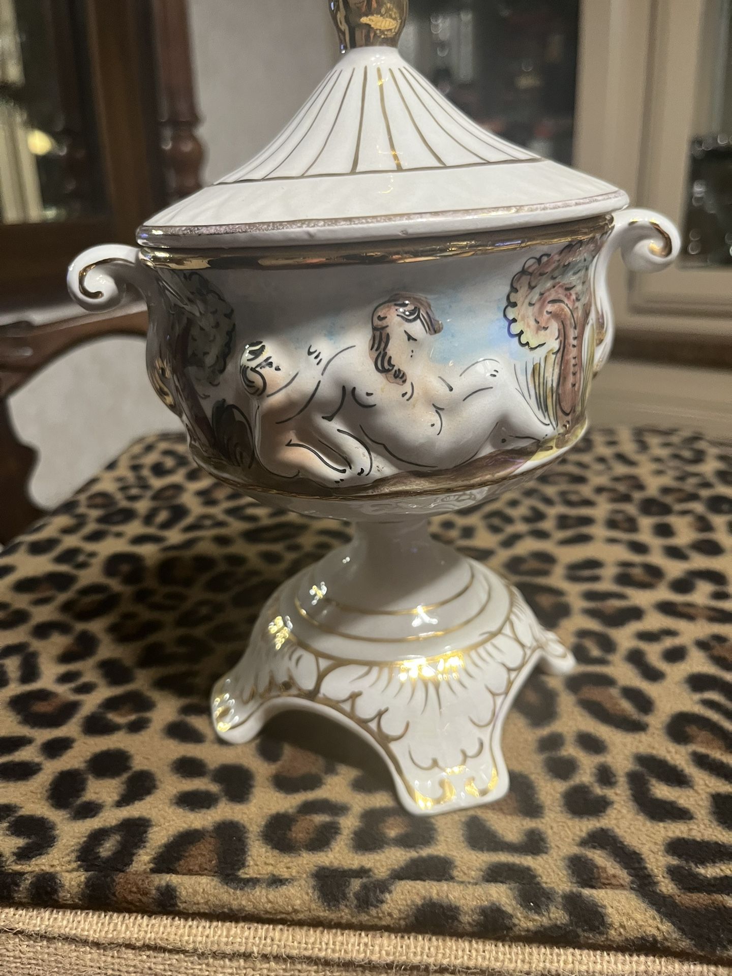 Capodimonte Porcelain Pedistool Candy Dish With Lid