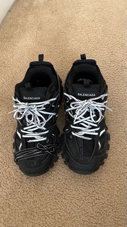 Balenciaga tracks size 43