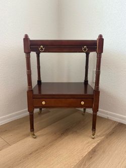 1980s Bombay Regency Style Cherry Finish Two Tier Side End Table