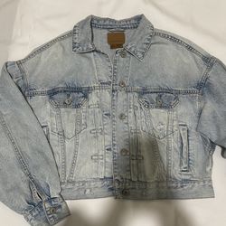 AMERICAN EAGLE jean jacket 🦅