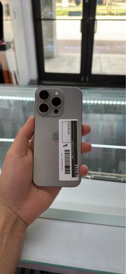 iPhone 15 Pro 128 GB (Unlocked)