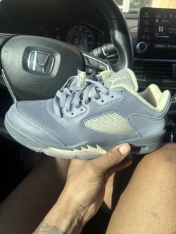 Jordan retro Low 5’ lilac