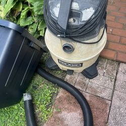 Rigid  VAC (16 gallon)””Works Good””