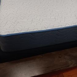 *Labor Day Extended!!!*---Embody Cooling Foam Queen/King Mattress Sets---From $699!!!---Delivery And Financing🫡