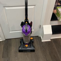 Eureka Vaccume Cleaner