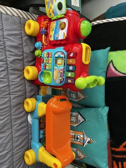 V Tech Kids Toddler Train