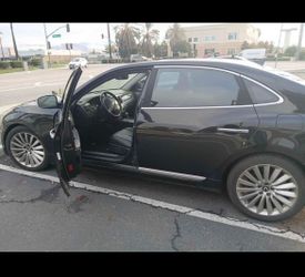 2011 Hyundai Equus