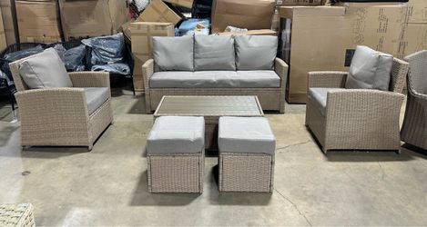 6pc Outdoor Seating Set - BRAND NEW
