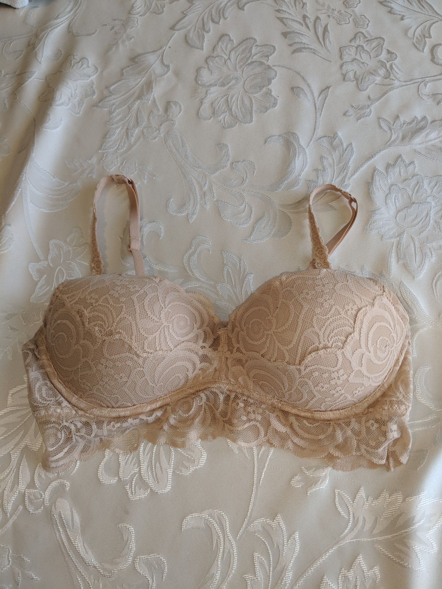 Pink by Victoria's secret medium bra