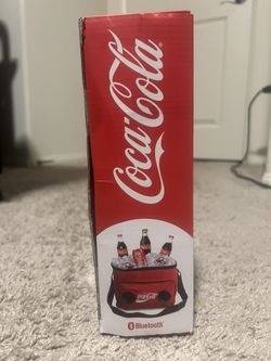 Coca Cola Cooler Bag With Speakers for Sale in Adelanto, CA OfferUp