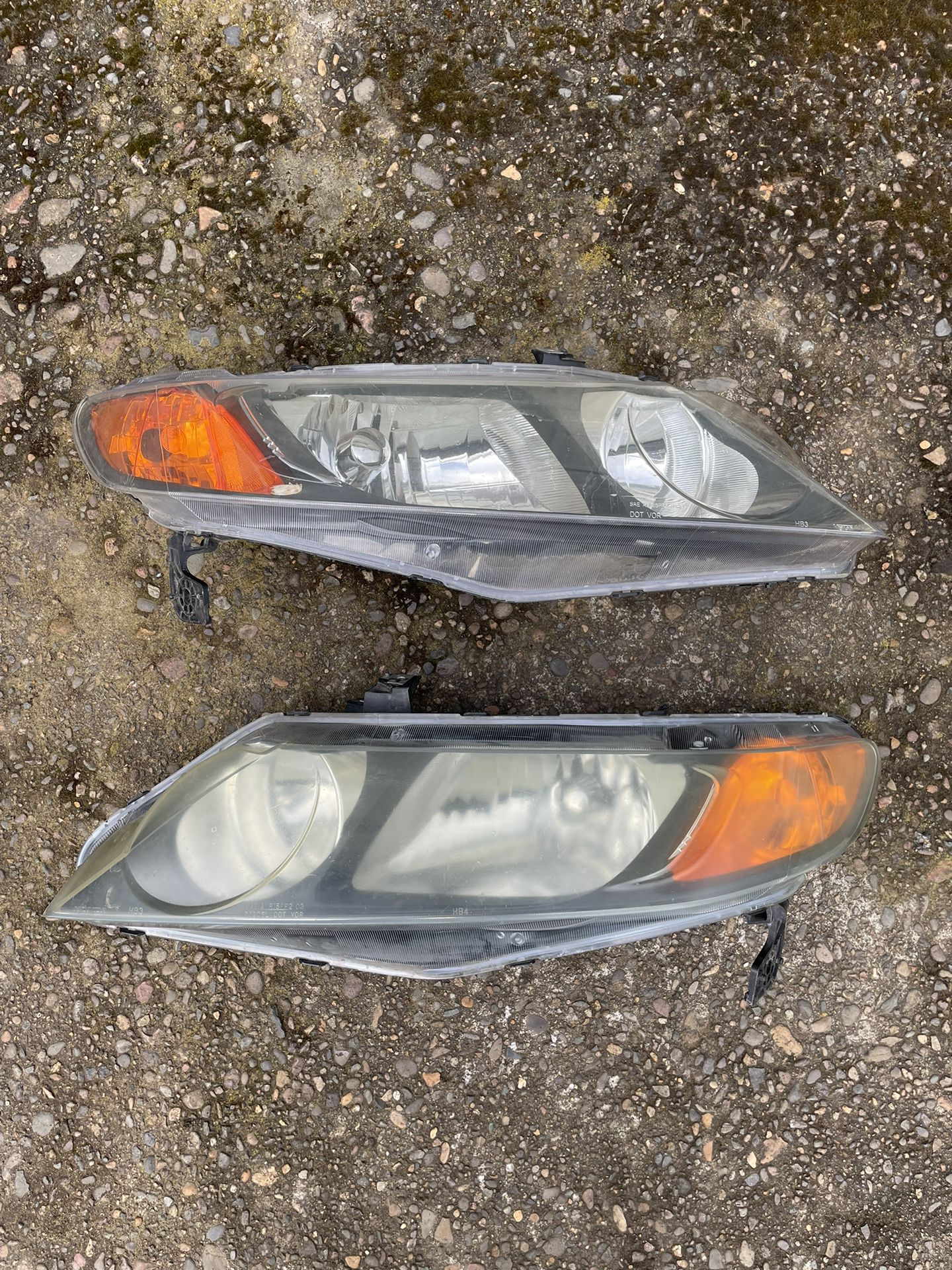 06-11 Honda Civic Headlights