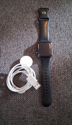 Apple Watch Series 6 Nike with charger