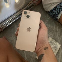 I Phone 13 With Tiktok Installed 