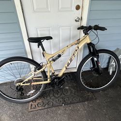 Huffy Outlier Mountain Bike for Sale in Levittown PA OfferUp