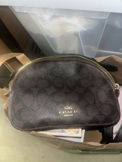Signature Coach Crossbody