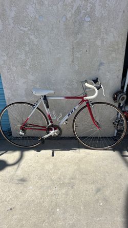 KHS triathlete road bike