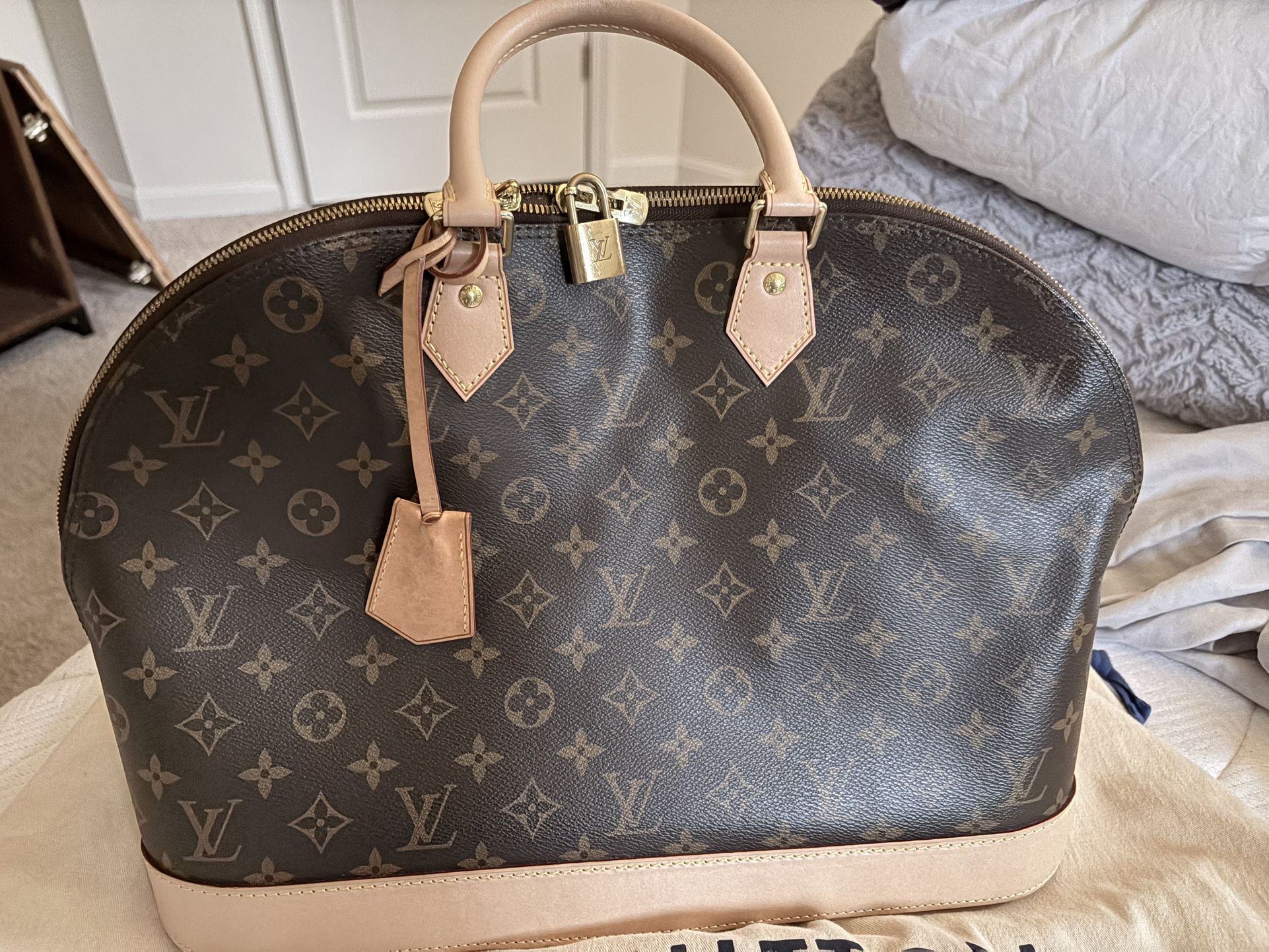LV Alma PM