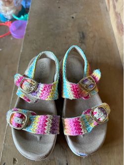 Toddler girls size 9 shoe $2