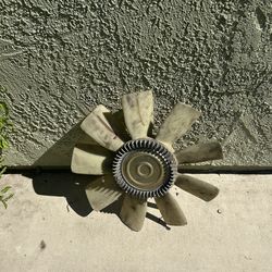 Mustang 5.0 fan clutch