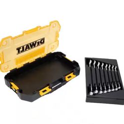 DEWALT TOUGHSERIES Metric Combination Wrench Set (8-Piece) 