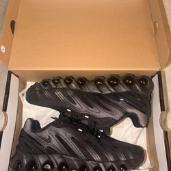 AIR MAX DN8 SE BLACK