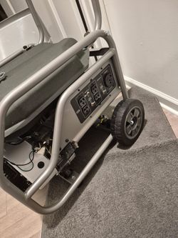 HART 3600 WATT PORTABLE GAS GENERATOR
