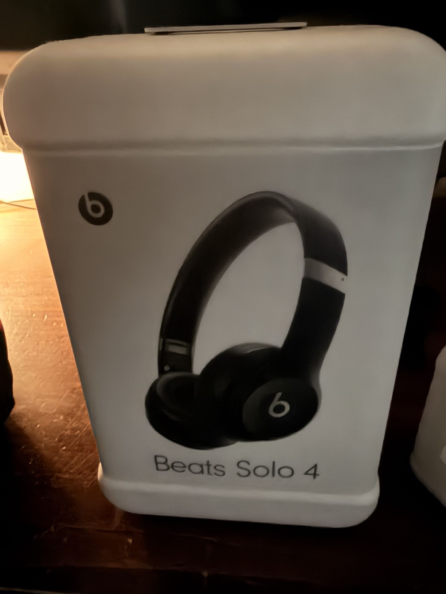 Beats Solo 4 Black