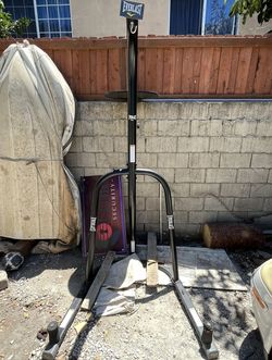 Boxing Stand