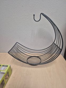 Banana hook