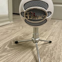 Blue Snowball Microphone 