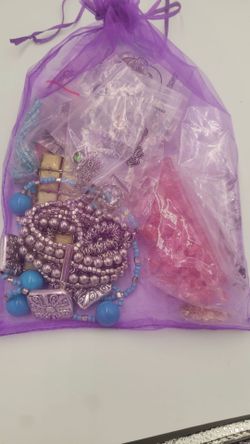 Grab bag of several jewelry items