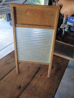 Antique Washboard Howard Manufacturing