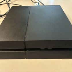 Sony PlayStation 4 PS4 Console with Controllers and Games – Excellent Condition – Tested & Working