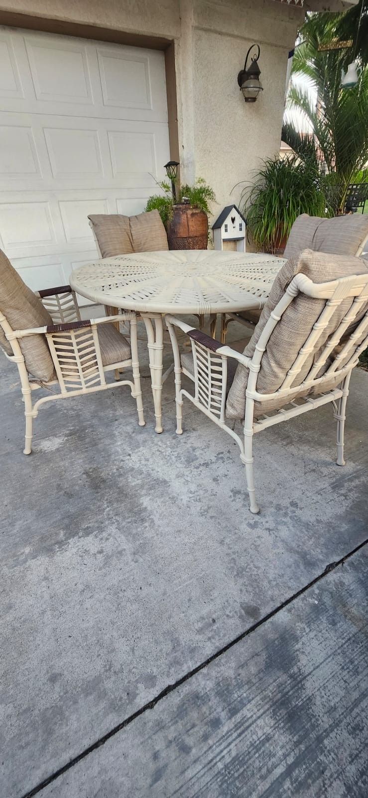 Patio Table And Chairs