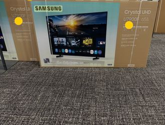 65 Samsung smart 4K HDTV $55 down on Financing six month warranty free delivery