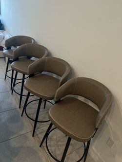Set of 4  Faux Leather Bar Stools