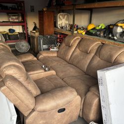 Reclining Sofa