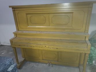 Waltham Piano