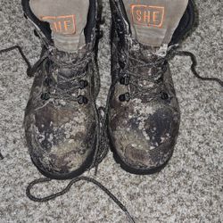 SHE Outdoor size 11 waterproof boots