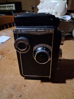 Vintage  Yashica A camera