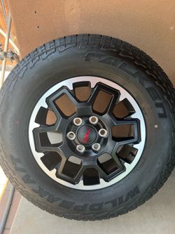 Rim and tires for Toyota