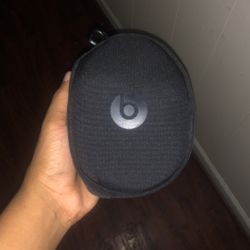 Beats Solo 3 Works Like Brand New $130