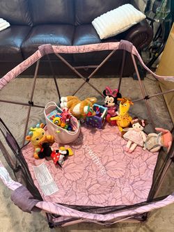 Baby portable playpen