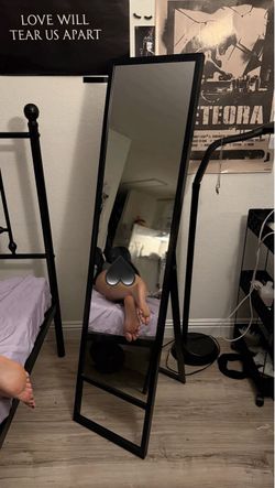 Free Standing Mirror