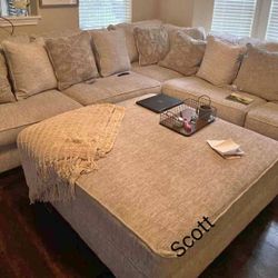 Brand New Ashley Rawcliffe Parchment Modular Sectional 3 Piece 
